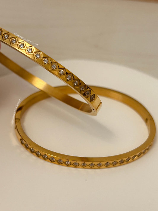 Diamond bangle